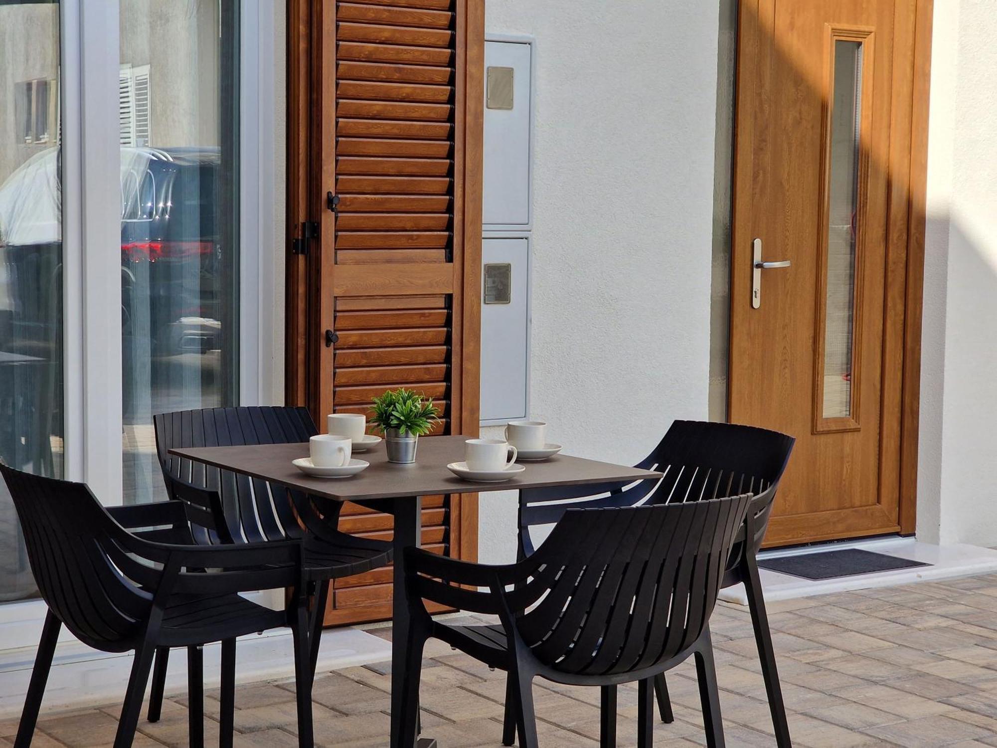 Apartments Miamare Primošten Eksteriør bilde